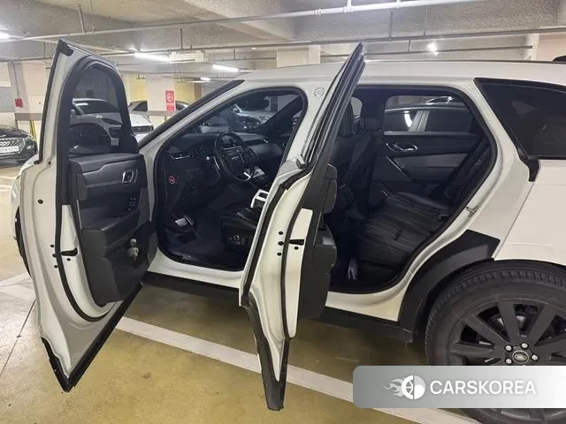 Land Rover Range Rover Velar id 3583373 из Кореи 18
