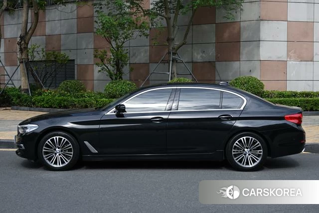 BMW 5 series id 4227902 из Китая 32