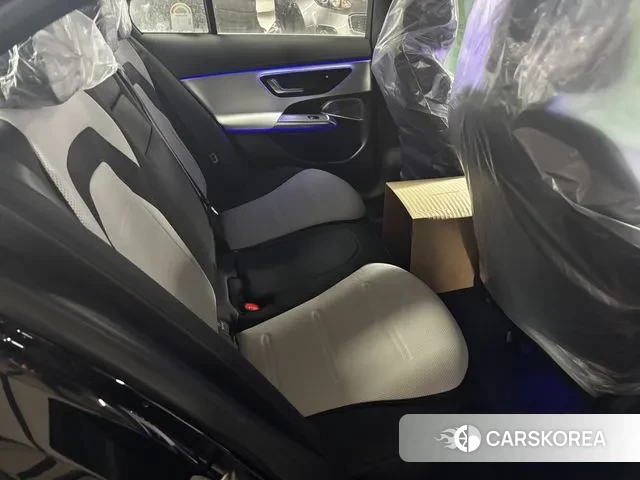 Mercedes-Benz E-Class W214 id 3731211 из Кореи 14