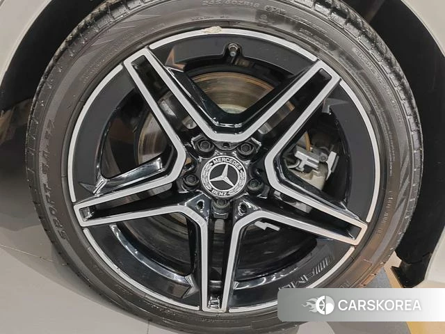 Mercedes-Benz Class C id 4297277 из Китая 14
