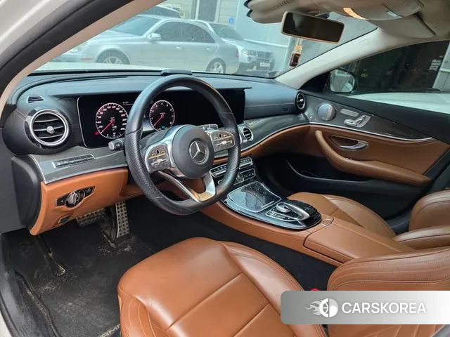 Mercedes-Benz E-Class W213 id 3013532 из Кореи 15