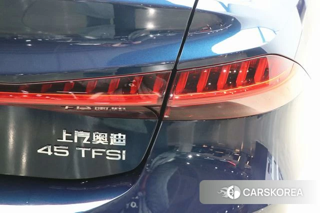 Audi A7L id 4264090 из Китая 28