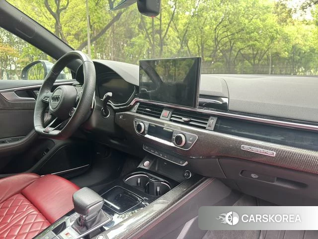 Audi S5 id 4297336 из Китая 13