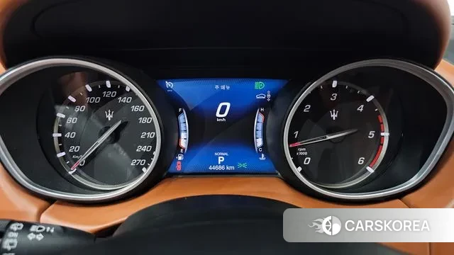 Maserati Levante id 2976739 из Кореи 18