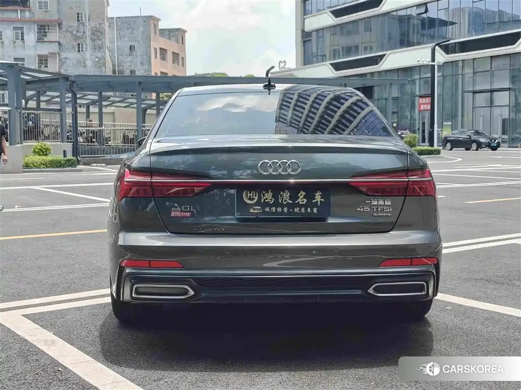 Audi A6L id 4576620 из Китая 21