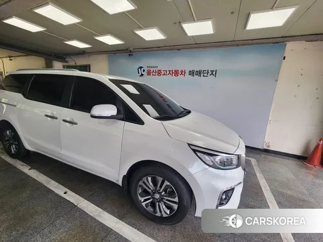 Kia The New Carnival id 3024325 из Кореи 18