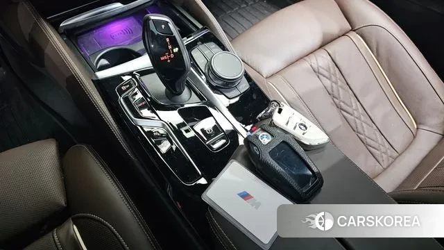 BMW 5 Series (G30) id 3721460 из Кореи 18