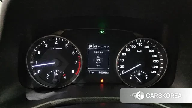 Hyundai Avante AD id 3742775 из Кореи 18