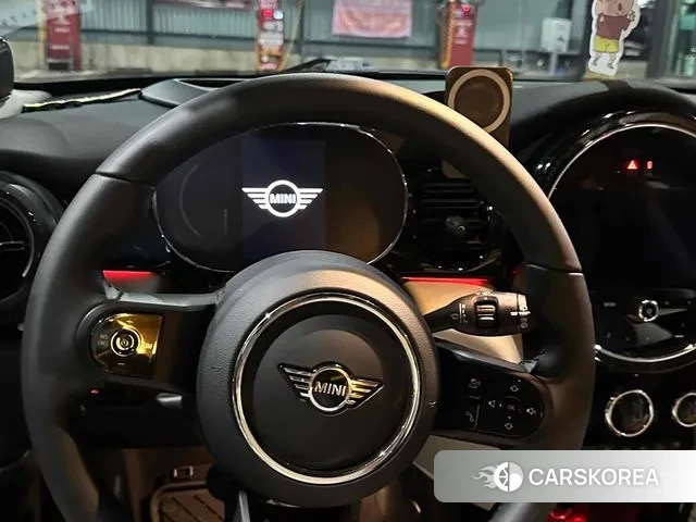 Mini Cooper S id 3338850 из Кореи 10