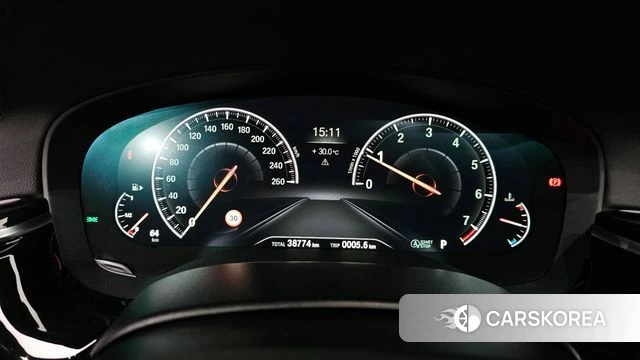 BMW 5 Series (G30) id 4667425 из Кореи 29