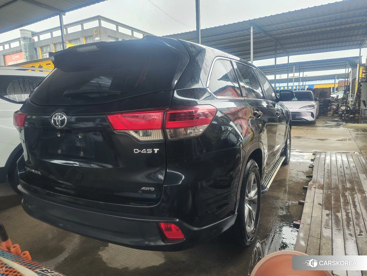 Toyota Highlander id 4461485 из Китая 8