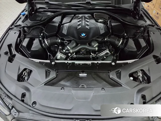 BMW 8 Series (G15) id 3775893 из Кореи 18