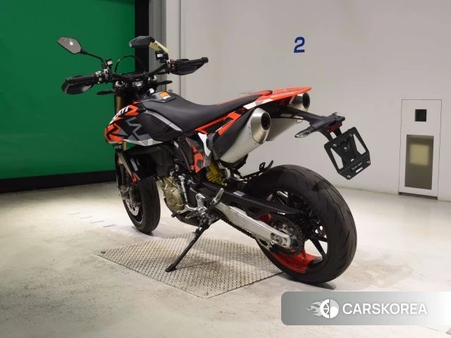 Ducati HYPERMOTARD 698 MONO id 4391949 из Японии 8