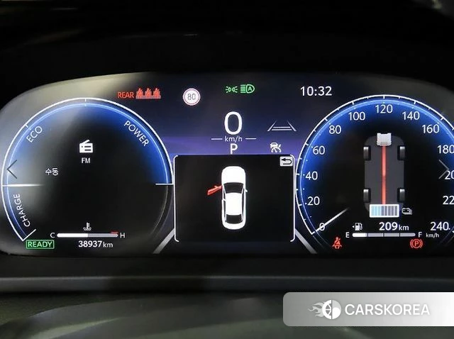 Toyota Crown Crossover id 4590895 из Кореи 17