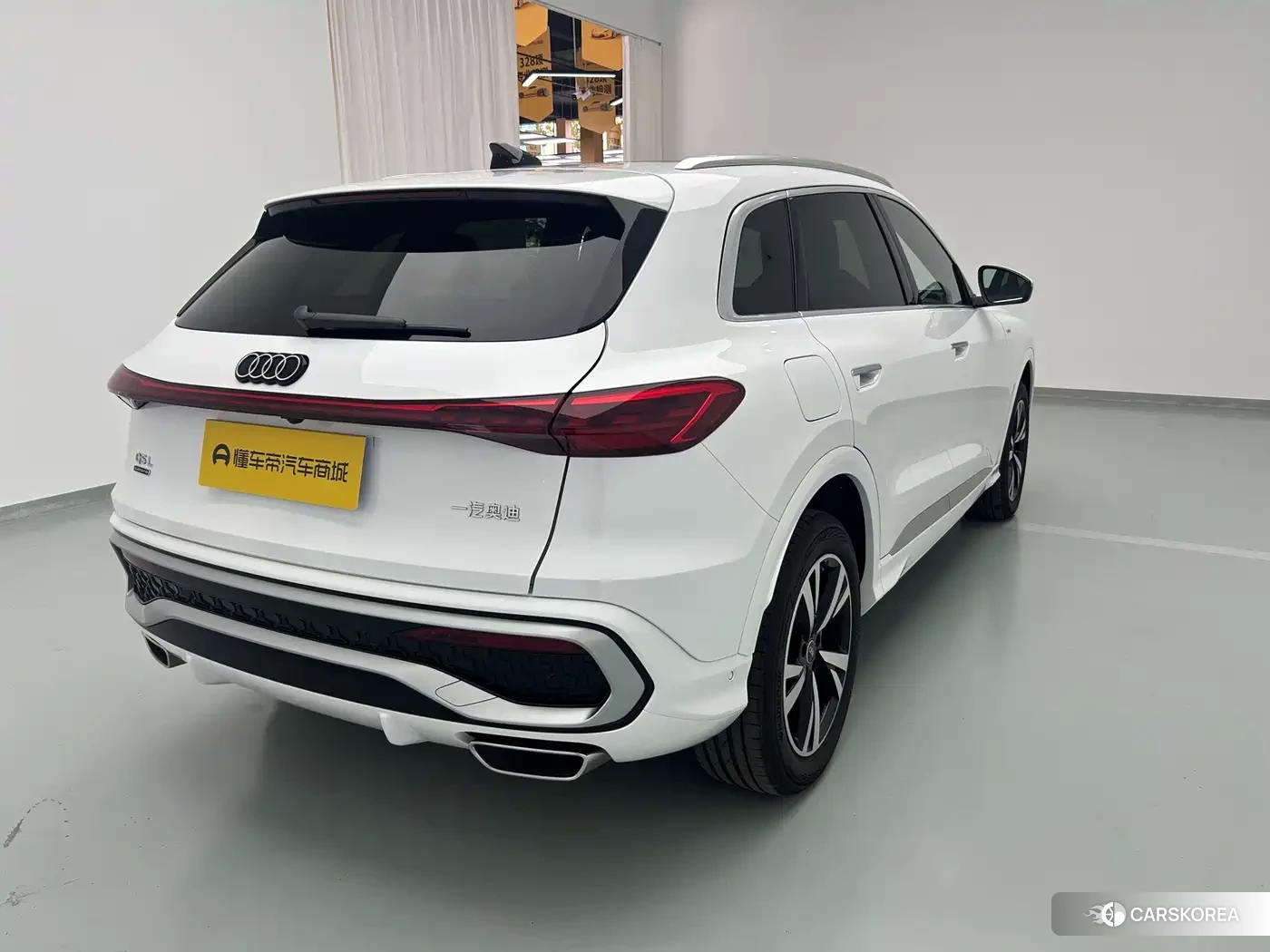Audi Q5L id 4679752 из Китая 11
