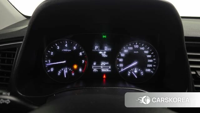 Hyundai Avante AD id 4305004 из Кореи 18