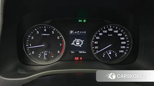 Hyundai Avante AD id 3925193 из Кореи 18