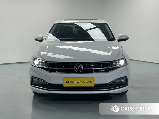 Volkswagen Bora id 4274366 из Китая 18