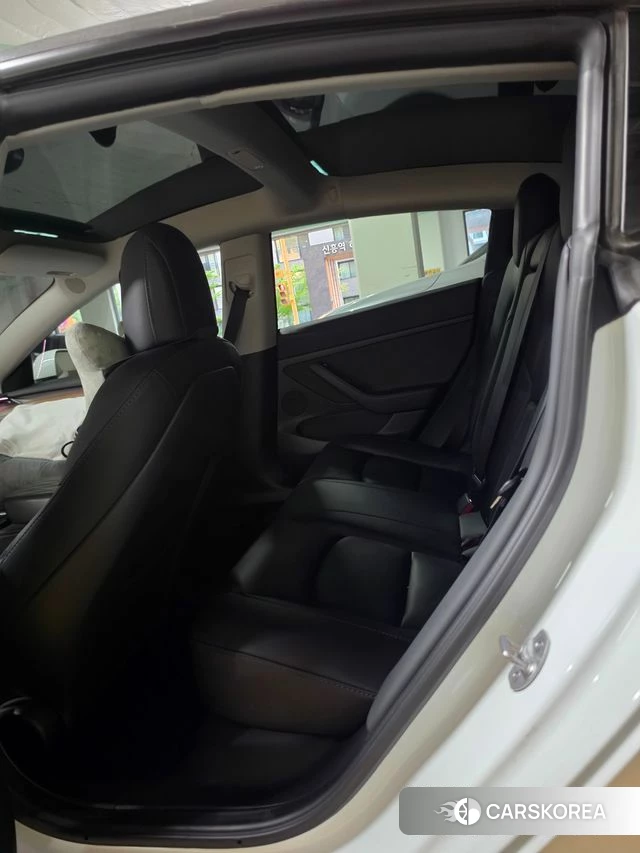Tesla Model 3 id 4579871 из Кореи 12