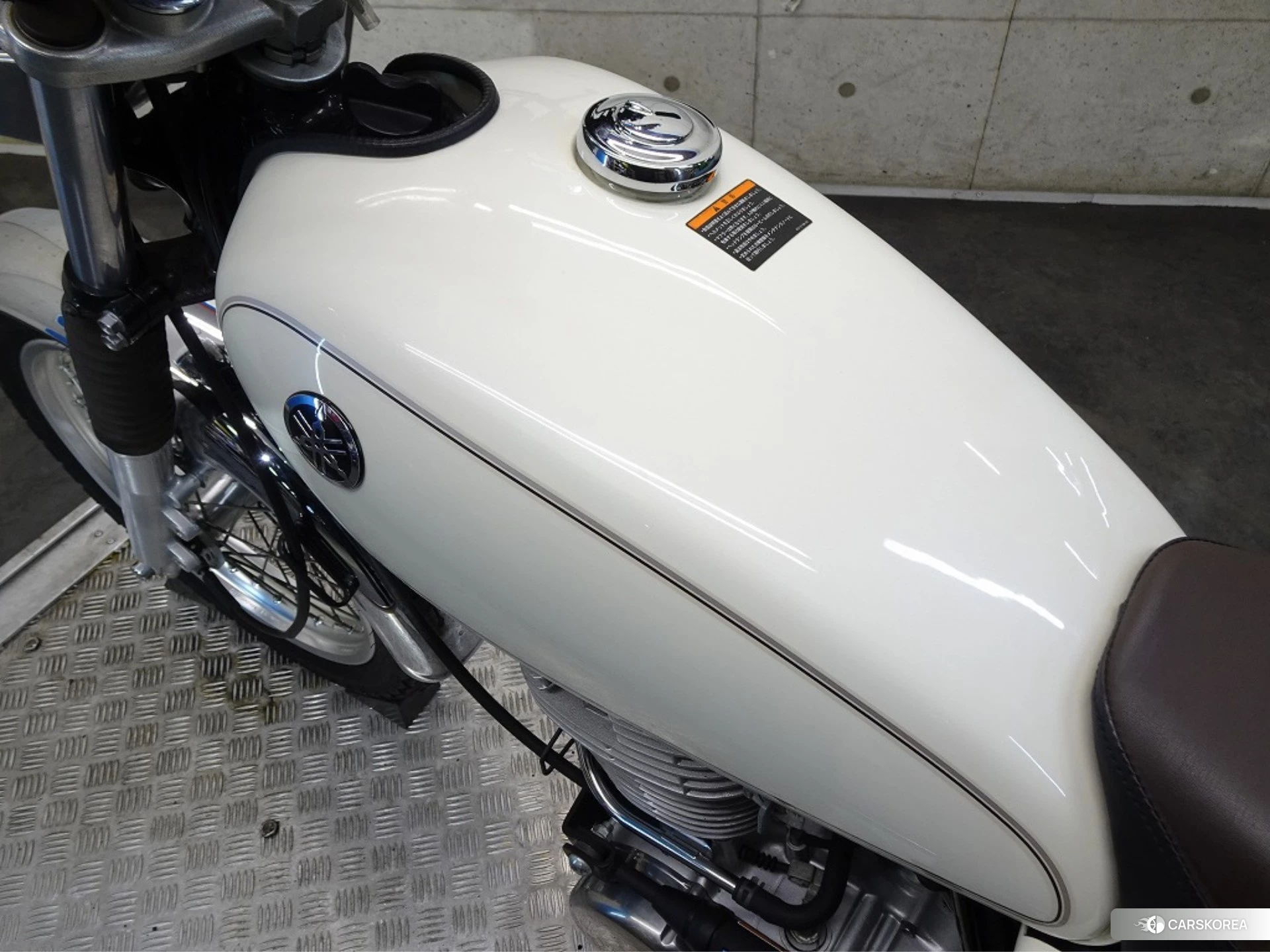 Yamaha SR 400 id 4183467 из Японии 29
