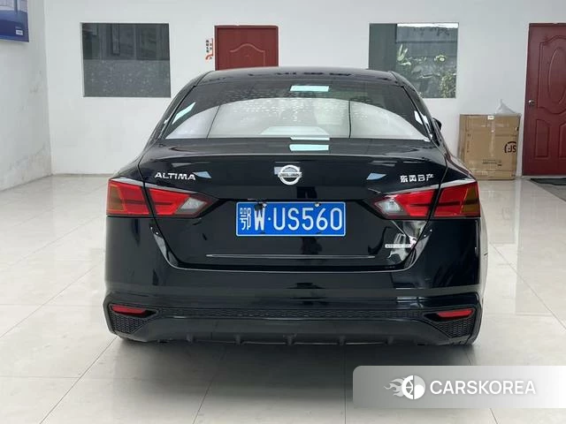 Nissan Teana id 4261464 из Китая 8