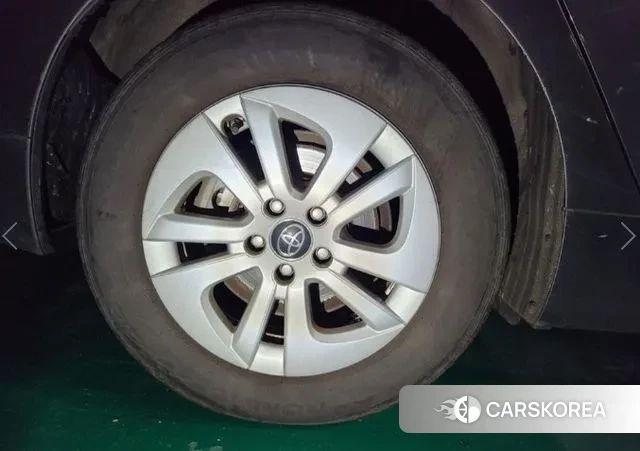 Toyota Prius 4th Generation id 3455007 из Кореи 8