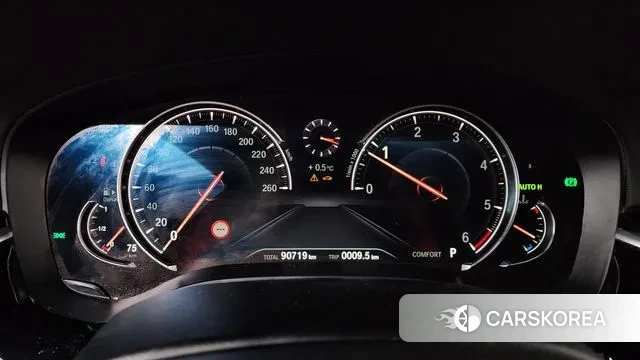 BMW 5 Series (G30) id 3622529 из Кореи 18