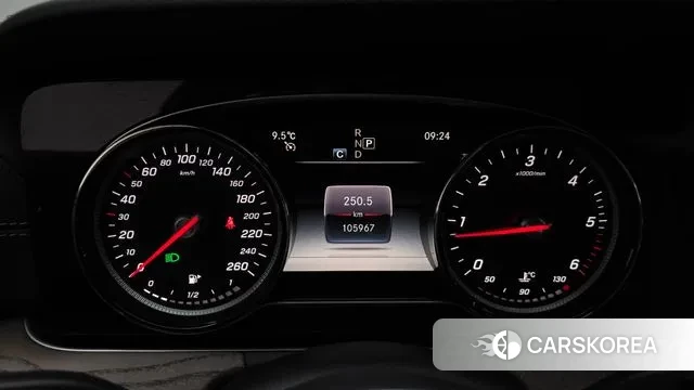 Mercedes-Benz E-Class W213 id 3772726 из Кореи 18