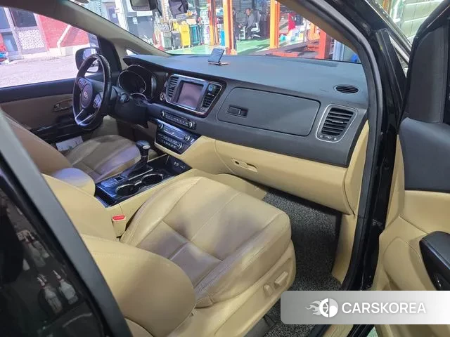 Kia The New Carnival id 3608207 из Кореи 9