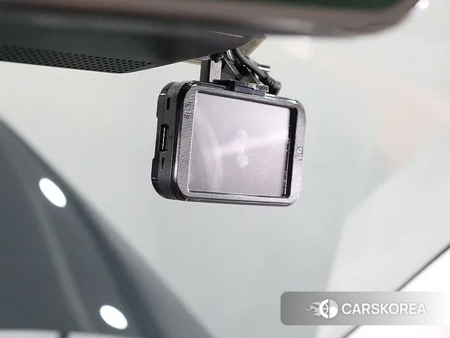 Hyundai Grandeur (GN7) id 3599660 из Кореи 18