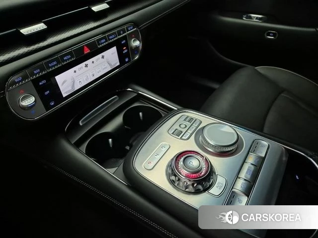 Genesis G90 (RS4) id 3953867 из Кореи 18