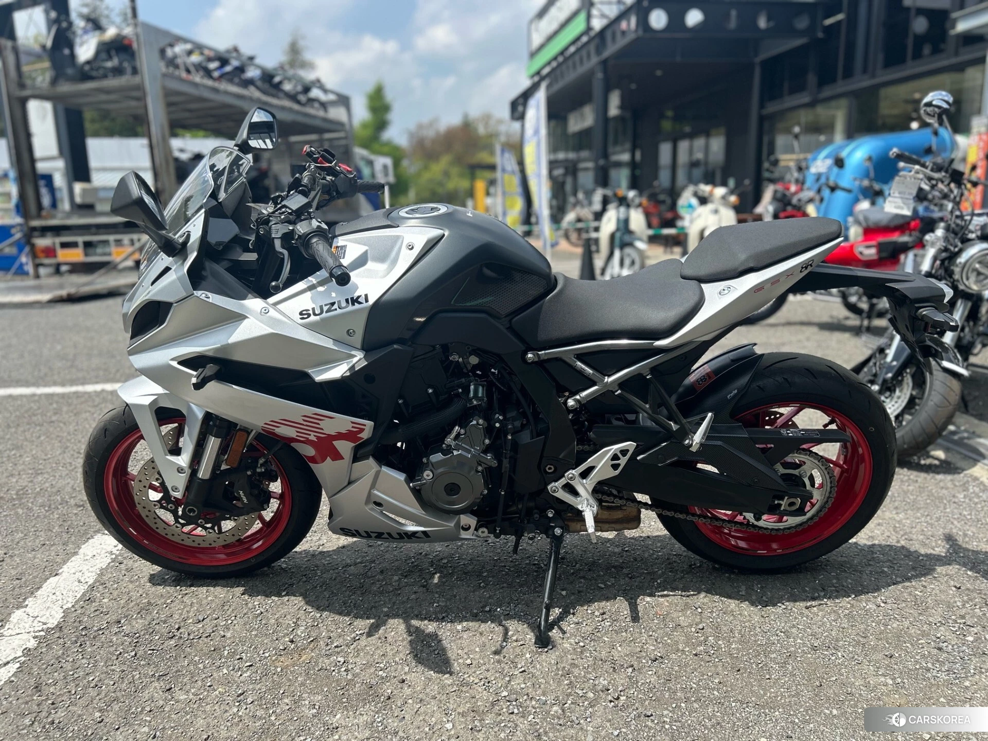 Suzuki GSX-8R id 3947955 из Японии 10