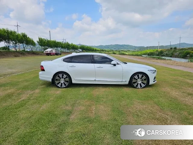 Volvo S90 id 2894680 из Кореи 17