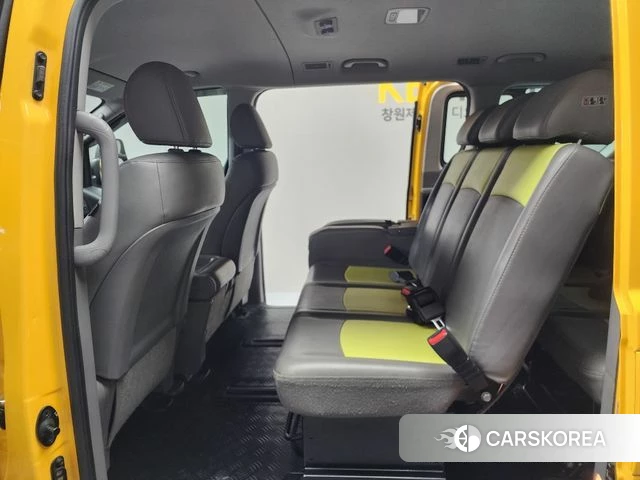 Hyundai The New Grand Starex id 3890259 из Кореи 18