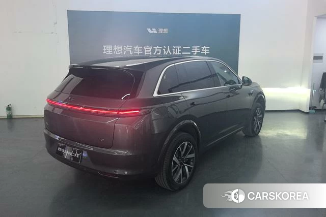 Ideal car Ideal L7 id 4235914 из Китая 15