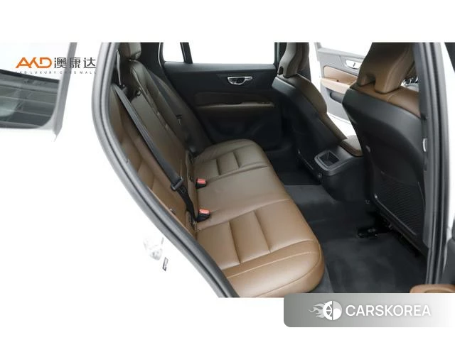 Volvo V60 id 4211062 из Китая 8