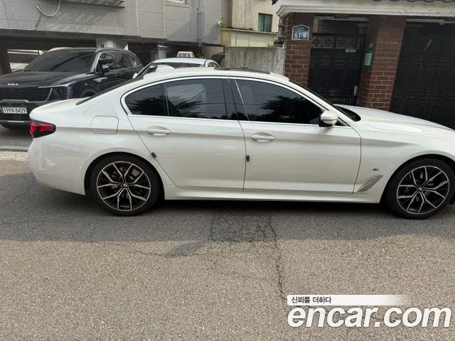 BMW 5 Series (G30) id 2732533 из Кореи 18