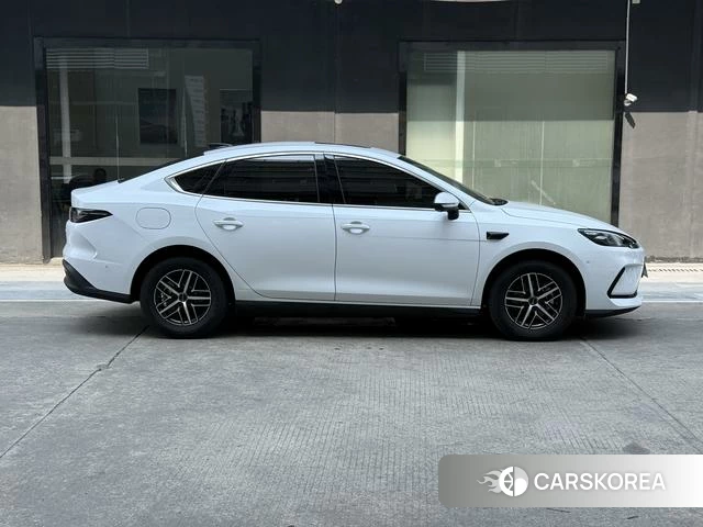 BYD Seal 05DM id 4222250 из Китая 13