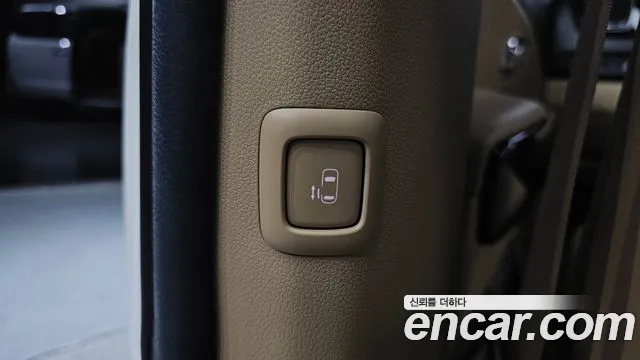 Kia The New Carnival id 2577034 из Кореи 18