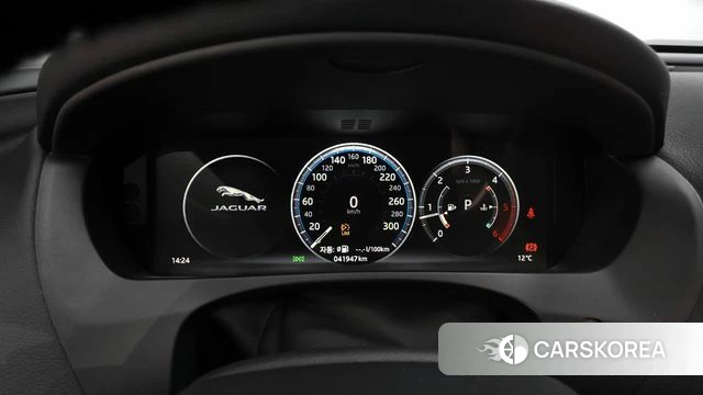 Jaguar XE id 3801560 из Кореи 18