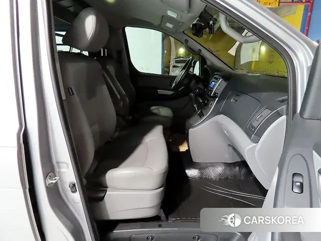 Hyundai The New Grand Starex id 3616688 из Кореи 18