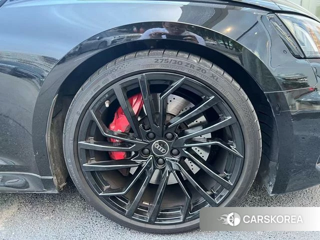 Audi RS 5 id 4261445 из Китая 8
