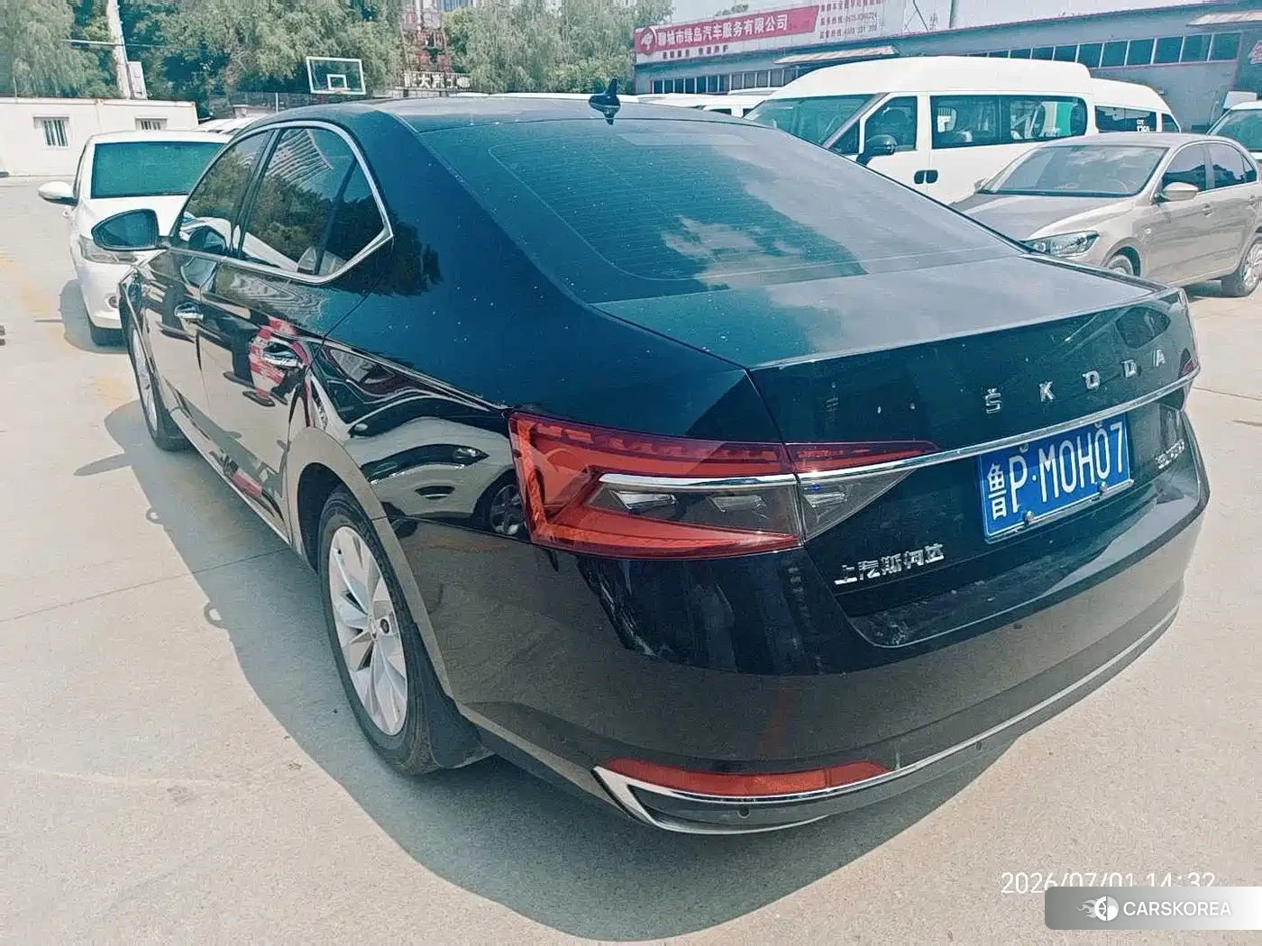 Skoda Superb id 4583716 из Китая 10