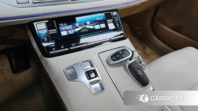Hyundai The New Grandeur IG Hybrid id 4550012 из Кореи 35