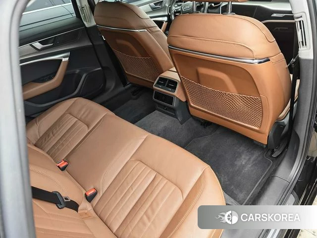 Audi A6L id 4228445 из Китая 13