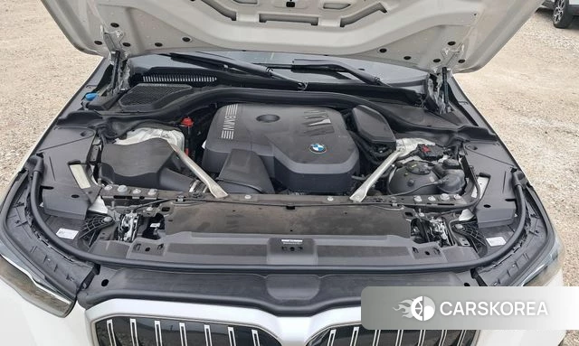 BMW 5 Series (G60) id 4254975 из Кореи 18