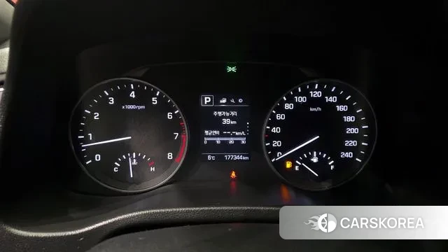 Hyundai Avante AD id 3692707 из Кореи 18