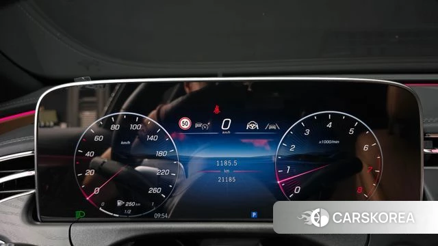 Mercedes-Benz E-Class W214 id 4847550 из Кореи 28