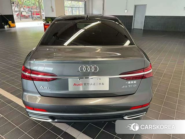 Audi A6L id 4297227 из Китая 10