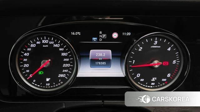 Mercedes-Benz E-Class W213 id 4356956 из Кореи 18